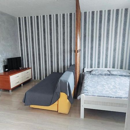 Good Inn Bar Ngoại thất bức ảnh